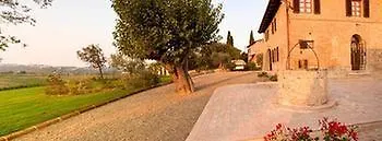 Aia Mattonata Relais Couette-café 3*