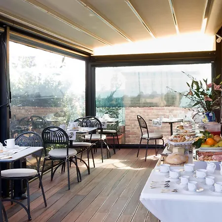 Couette-café Aia Mattonata Relais Sienne