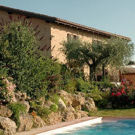 Oda ve Kahvaltı Aia Mattonata Relais Siena