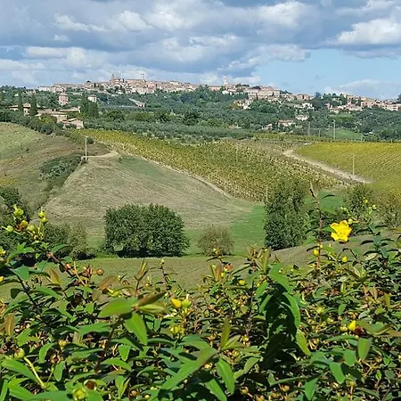 Oda ve Kahvaltı Aia Mattonata Relais 3*