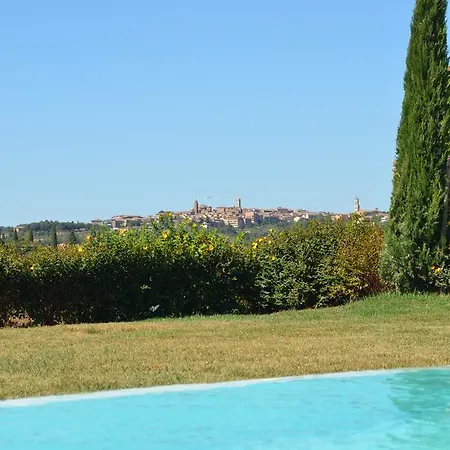 Bed and breakfast Aia Mattonata Relais Siena