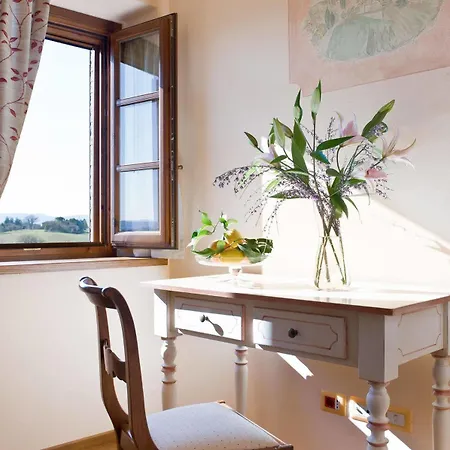 Bed and breakfast Aia Mattonata Relais Siena