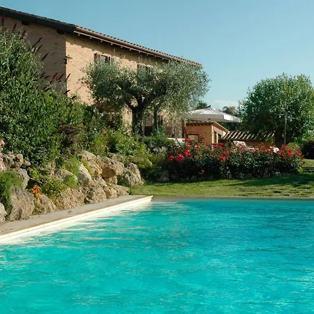 Aia Mattonata Relais 3* Siena